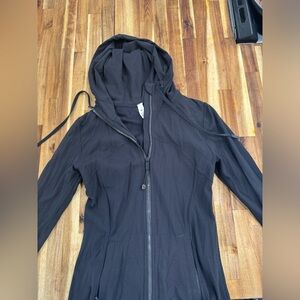 Lululemon sports top